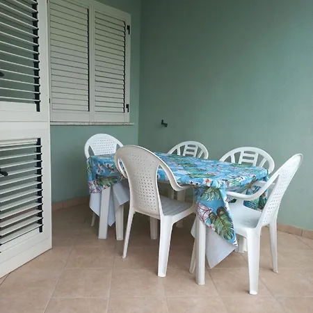 Casa Baiaverde A 50 Mt Dalla Apartment